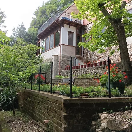 Casa Dei Faggi Apartment